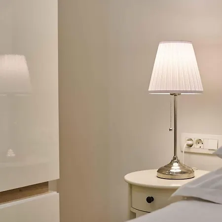 Location Bed & Breakfast 4*