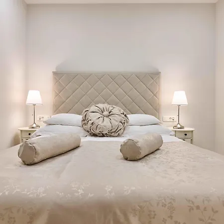 Location Bed & Breakfast 4*