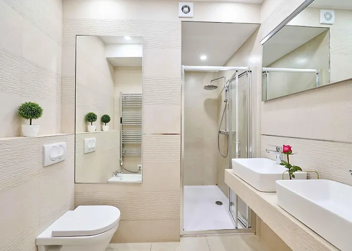 Location 스플리트