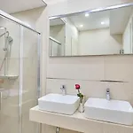 Location Nocleg ze śniadaniem 4*